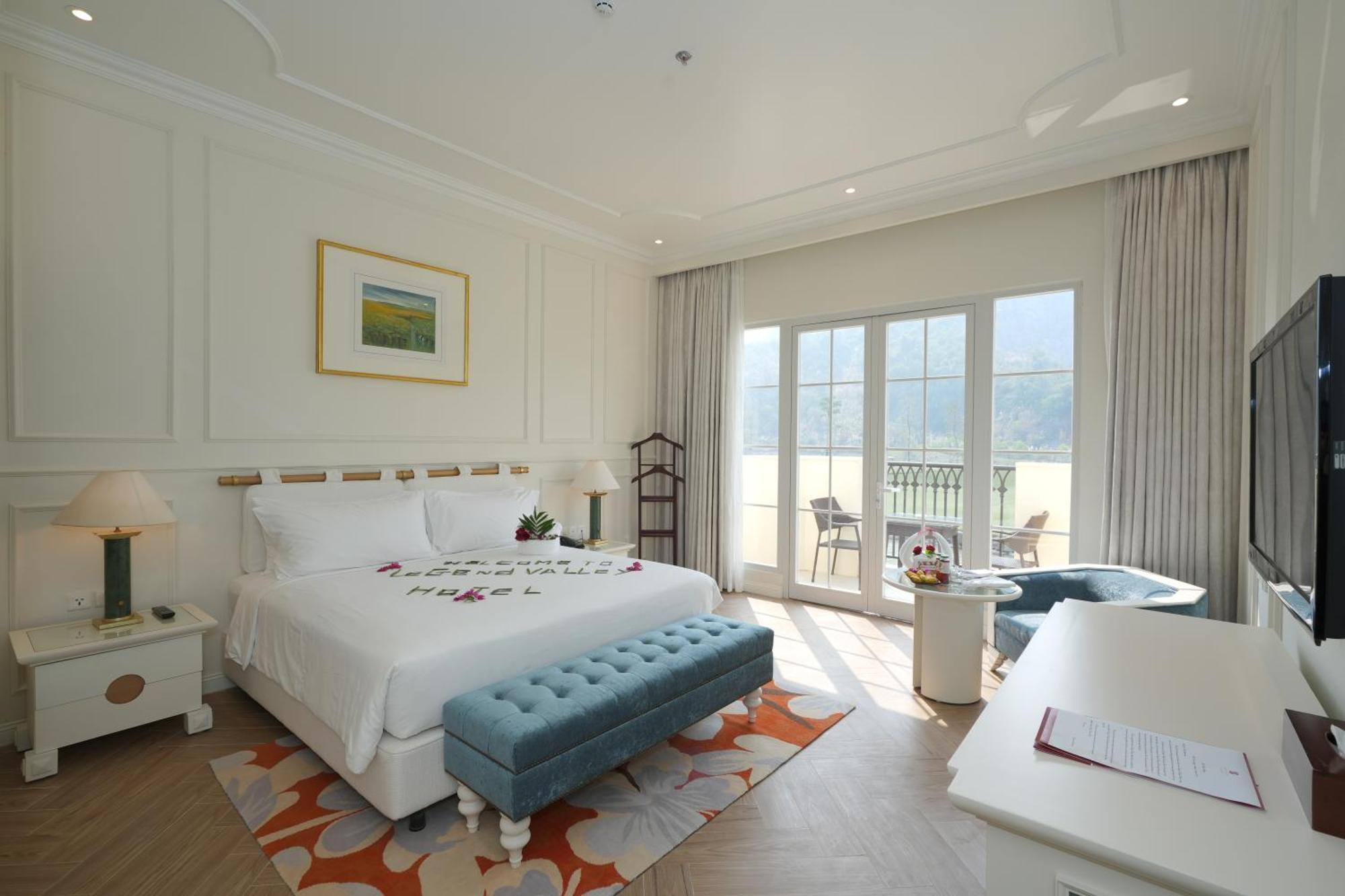 Legend Valley Hotel Ha Nam Phu Ly Exterior photo