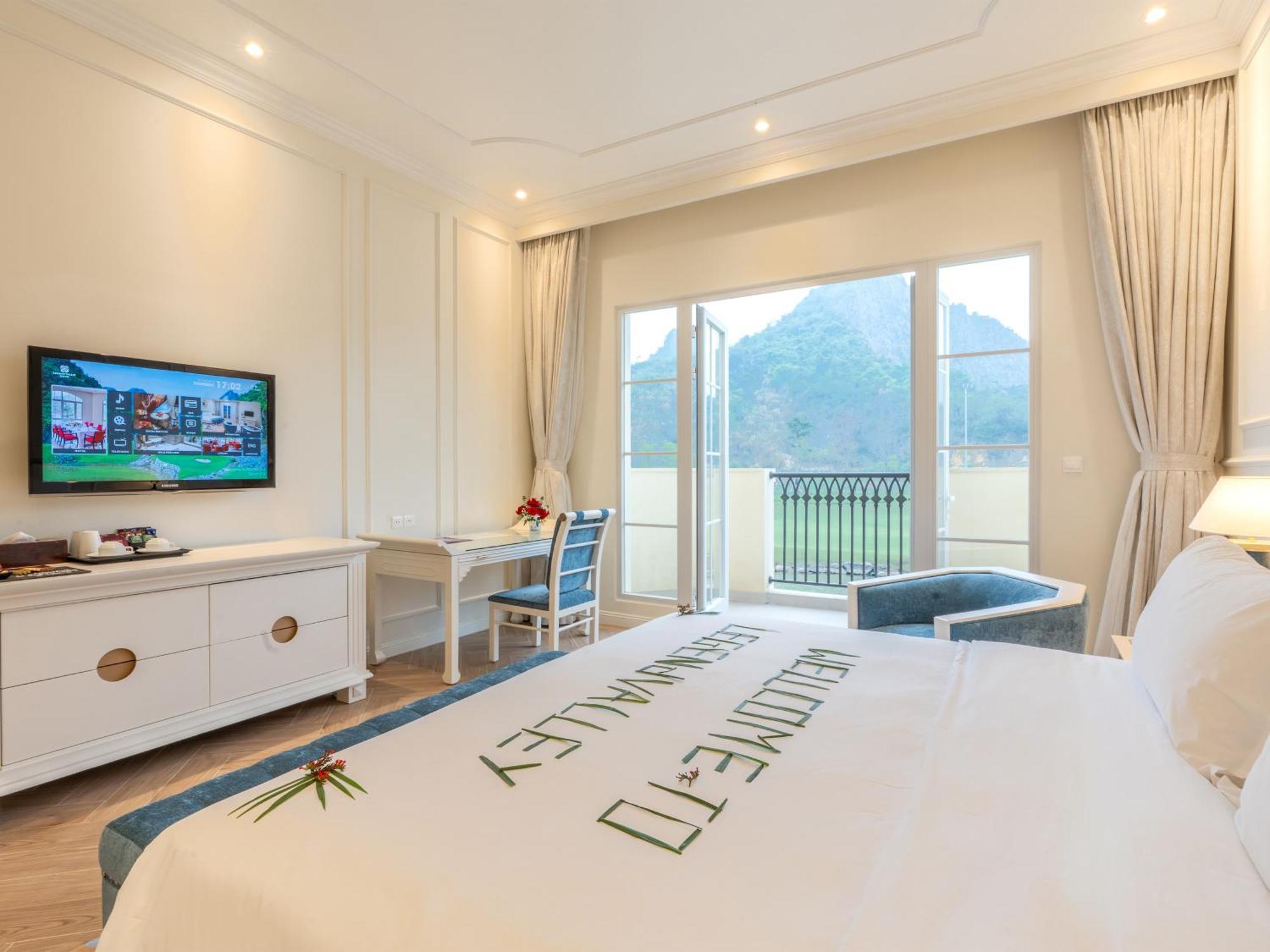 Legend Valley Hotel Ha Nam Phu Ly Exterior photo