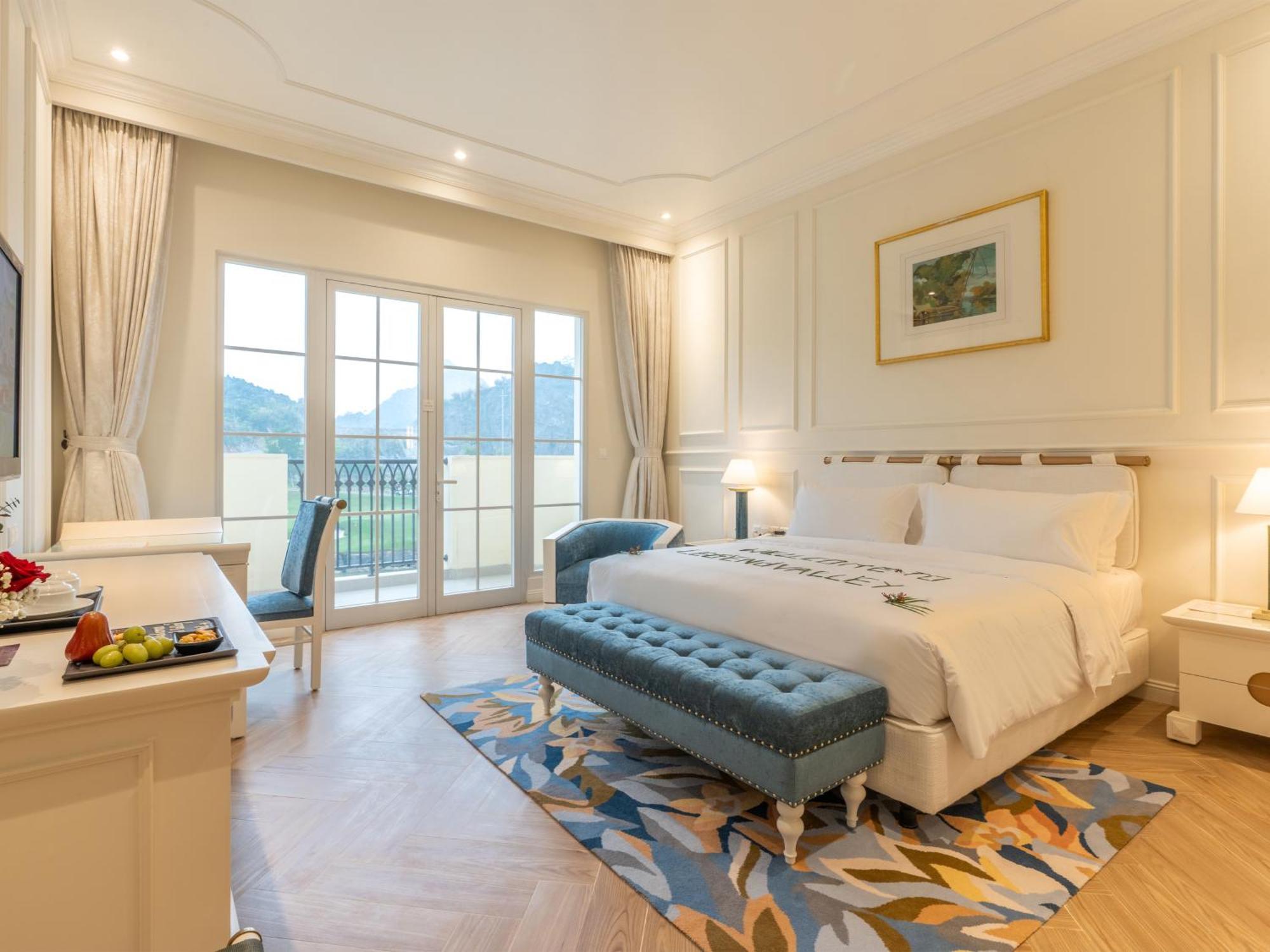 Legend Valley Hotel Ha Nam Phu Ly Exterior photo